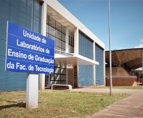 Unidades de Laboratórios de Ensino de Graduação  da Faculdade de Tecnologia (FT). Foto: Beto Monteiro/Ascom UnB. 15/02/2023
